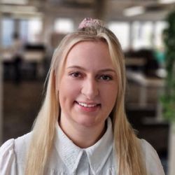 Alina Kasparik| Vertrieb VIKING Pump®